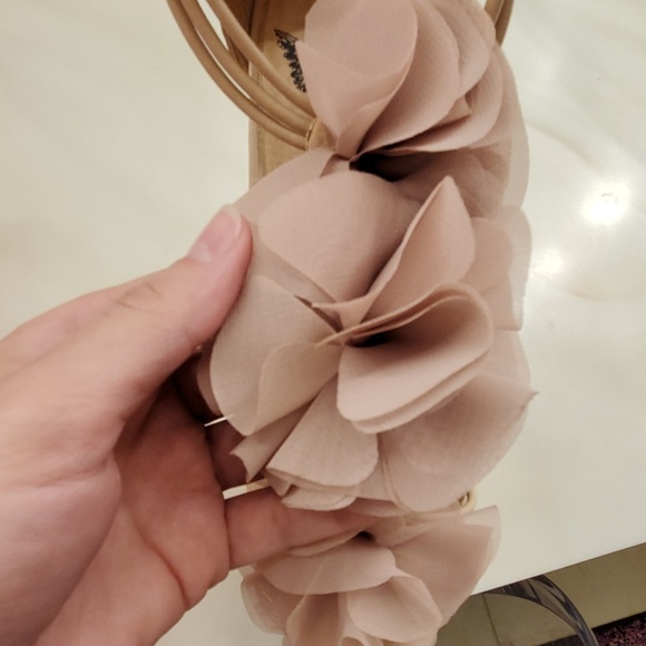 Penny loves Kenny Nude flower strappy heels - Picture 7 of 7